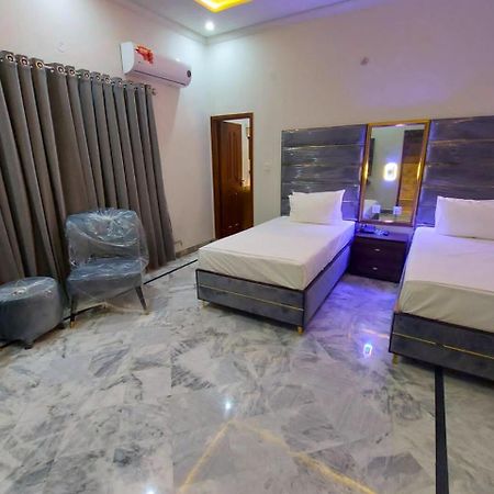 Red Fort Hotel Gulberg Lahore Buitenkant foto